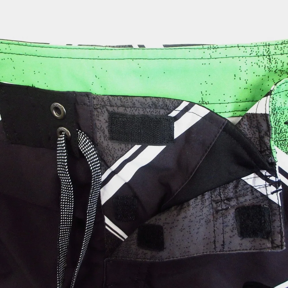 Tony Hawk Board Shorts Mens‎ 30 Black Green Geometric Performance Surf Swim